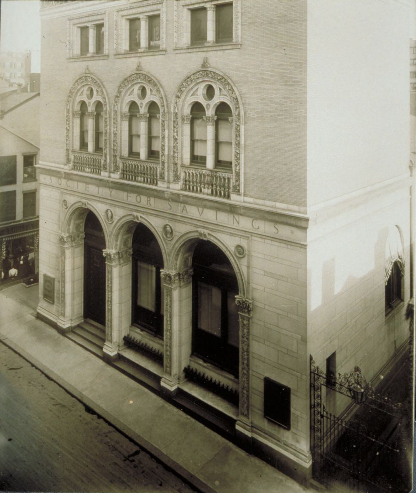 Pratt Street Historical Photo