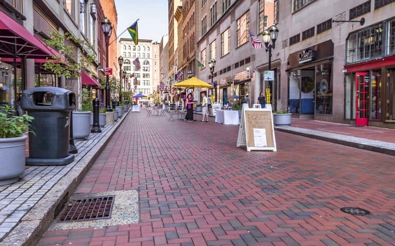 Winter Village Comes to Pratt Street in Downtown Hartford - Pratt St